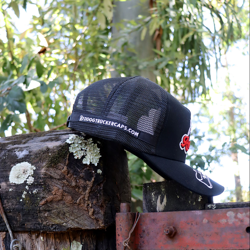 Classic Red Dog Black | Trucker Cap